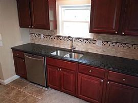 Baltimore Single Family Home in Baltimore, MD (Photo 5 of 8)