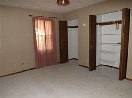 Split Level Single Family Home In. in Saint Peter, MN (Photo 5 of 5)