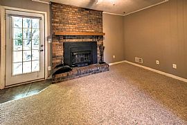  This Impressive 3 Bedroom 2 Bath Home in Louisville, KY (Photo 2 of 6)