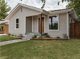 Absolutely Stunning Home!  in Dallas, TX