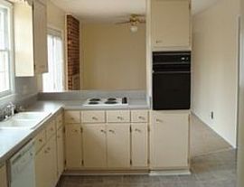 8713 Gnadenhunt in Columbia, SC (Photo 4 of 8)