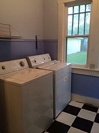 2bedrms 1bat Craftsman Style Home in Alta Vista. Hardwood Floor in San Antonio, TX (Photo 4 of 8)