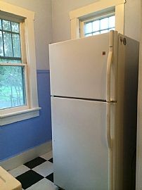 2bedrms 1bat Craftsman Style Home in Alta Vista. Hardwood Floor in San Antonio, TX (Photo 5 of 8)