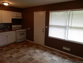 11103 Bristol Terraceamazing Move in Ready Reh.. in Kansas City, MO (Photo 3 of 8)