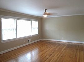 Beautiful 4bd-2ba Home with 2000 Heated Sqft.2 Car Garage in Columbia, SC (Photo 3 of 6)