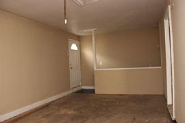 Features and Amenities of 6402 E. 150th Terrace in Grandview, MO (Photo 4 of 5)