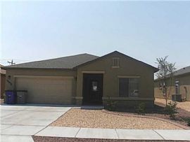 New Lower Price! Beautiful Title Throuhout!! in El Paso, TX