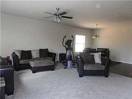 New Lower Price! Beautiful Title Throuhout!! in El Paso, TX (Photo 5 of 5)