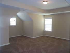 9243 Garrett Lake Dining Room ., $600 in Midland, GA (Photo 6 of 9)