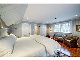 This Gorgeous European Style Cottage  in Atlanta, GA (Photo 6 of 6)