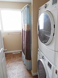 This Is a Lovely 2 Bedroom Duplex in a Great Westend Location in Billings, MT (Photo 4 of 5)