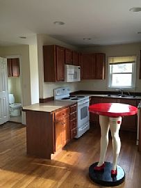 Nicely Renovated 3bd Cape For Rent on Private in Westerly, RI (Photo 2 of 5)