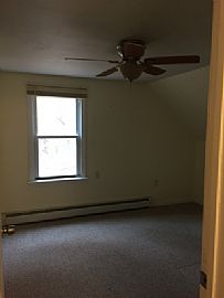 Nicely Renovated 3bd Cape For Rent on Private in Westerly, RI (Photo 4 of 5)