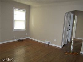 Must See This 3 Bedroom Brick Home with a Basement in Warren, MI (Photo 6 of 6)