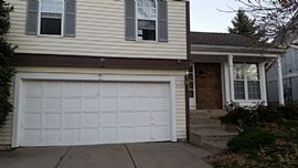 Affordable 3bedroom and 2 Bath House Dishwasher. Nice Neighborh in Aurora, CO (Photo 8 of 8)