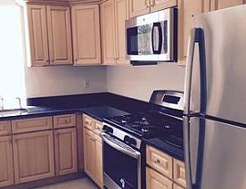 3br Apartment Available Near Throggs Neck, Bronx in Throggs Neck, NY (Photo 2 of 4)