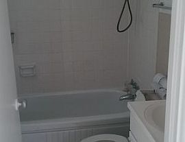 Utilities Included Near College Park and Winter Park in Orlando, FL (Photo 5 of 5)