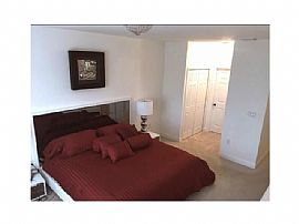 House in Prime Location in Miami, FL (Photo 3 of 5)