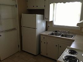 424 Stirlington Rd Columbia  , $500  in Columbia, SC (Photo 10 of 10)