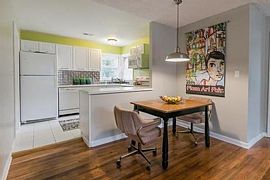 House For Rent!! in Overland Park, KS (Photo 4 of 8)