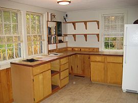 Annual Rental 2 Bedroom Ranch in a Great Location in Brewster, MA (Photo 3 of 6)