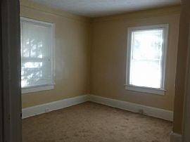 Home Has 3 Bedrooms and 1 Bath + Bonus Room in Atlanta, GA (Photo 4 of 5)