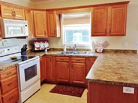 Great Location! Super Close to Base, Pet Frien. in Jacksonville, NC (Photo 8 of 8)