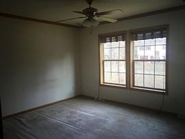 Available Now! Nice 3 Bedroom, 2 Bath Rambler in Bealeton, VA (Photo 6 of 6)