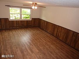 4 Bedrooms, 1 Bath, Attached One Car Garage in Sheffield Lake, OH (Photo 2 of 4)