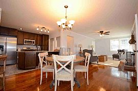 4bed 3bath Located in The Heart of Heathwood. in Columbia, SC (Photo 3 of 6)