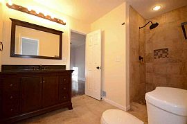 4bed 3bath Located in The Heart of Heathwood. in Columbia, SC (Photo 5 of 6)