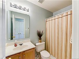 Great 3br 2ba Ranch with 2 Car Garage! in Charlotte, NC (Photo 6 of 6)