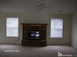  Beautiful Brick Front, 3 Br 2 Ba Ranch Style Home in Franklin  in Indianapolis, IN (Photo 3 of 4)