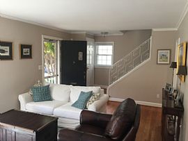  Sparkling, Sun-Filled Home Tastefully Updated to Compliment To in Washington, DC (Photo 3 of 5)