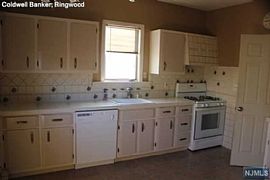  Bright and Spacious Cape Cod with Lemonade Porch! in Haskell, NJ (Photo 3 of 8)