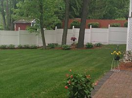 Great North End Single Family in Manchester, NH (Photo 2 of 8)