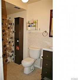 Charming Ranch Just a Street Over From Occc. in Middletown, NY (Photo 6 of 8)