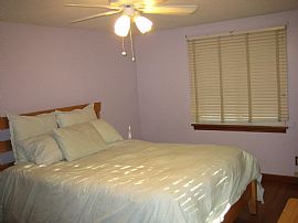 Gorgeous 4br, 2.5bath- Fenced Yard, Deck, Full  in Canton, OH (Photo 5 of 9)