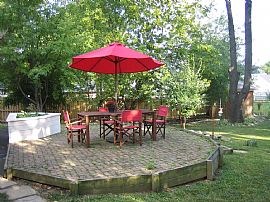 Gorgeous 4br, 2.5bath- Fenced Yard, Deck, Full  in Canton, OH (Photo 8 of 9)