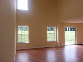 Fantasticanddelightful 3 Beds 2.5 Baths/ 2car Garage in Charlotte, NC (Photo 3 of 7)