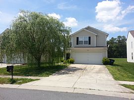 Fantasticanddelightful 3 Beds 2.5 Baths/ 2car Garage in Charlotte, NC (Photo 7 of 7)