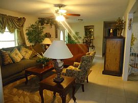 16117 Monica Dr Super Cute Little Starter Home For a New Family in Prairieville, LA (Photo 7 of 7)