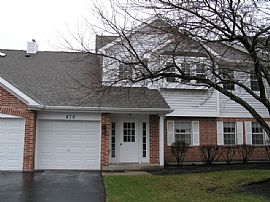 This Fabulous Condo Will Take Your Breath Away! in Naperville, IL