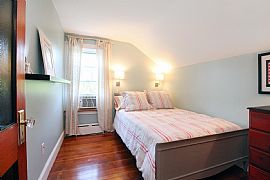 Charming Furnished 2br/1ba Middletown Cottage  in Middletown, RI (Photo 8 of 9)