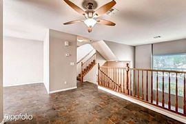 Adorable Home 3 Bedrooms and 2.5 Bathrooms.  in Las Vegas, NV (Photo 5 of 8)