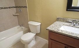 Beautful Family Home, 3 Bedroom, 2 Bath in Tampa, FL (Photo 4 of 6)