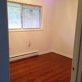 Split Level Home with Large Front and Backyard with Small Strea in Charlotte, NC (Photo 7 of 8)