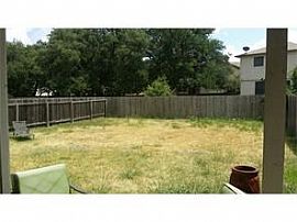 Great 3 Bed 2 Bath Home in Sought After Community in Austin, TX (Photo 4 of 4)