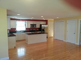 Adorable and Lovely Home For Rent at The Best Price in South Portland, ME (Photo 4 of 9)