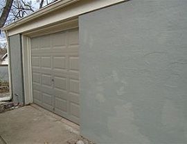 10524 Lake Drive 3 Bed 1 Bath in Independence, MO (Photo 2 of 8)